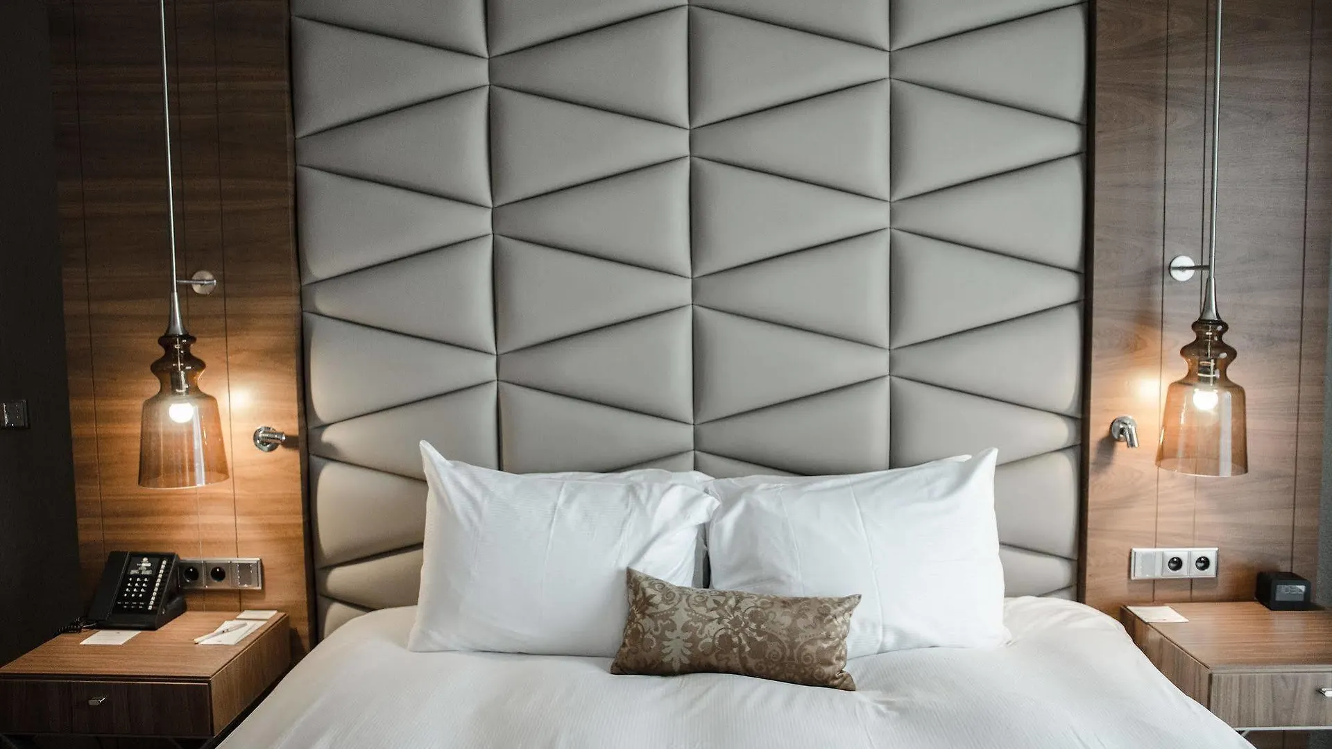 Doubletree By Hilton Krakow Hotel & Convention Center 4*,
