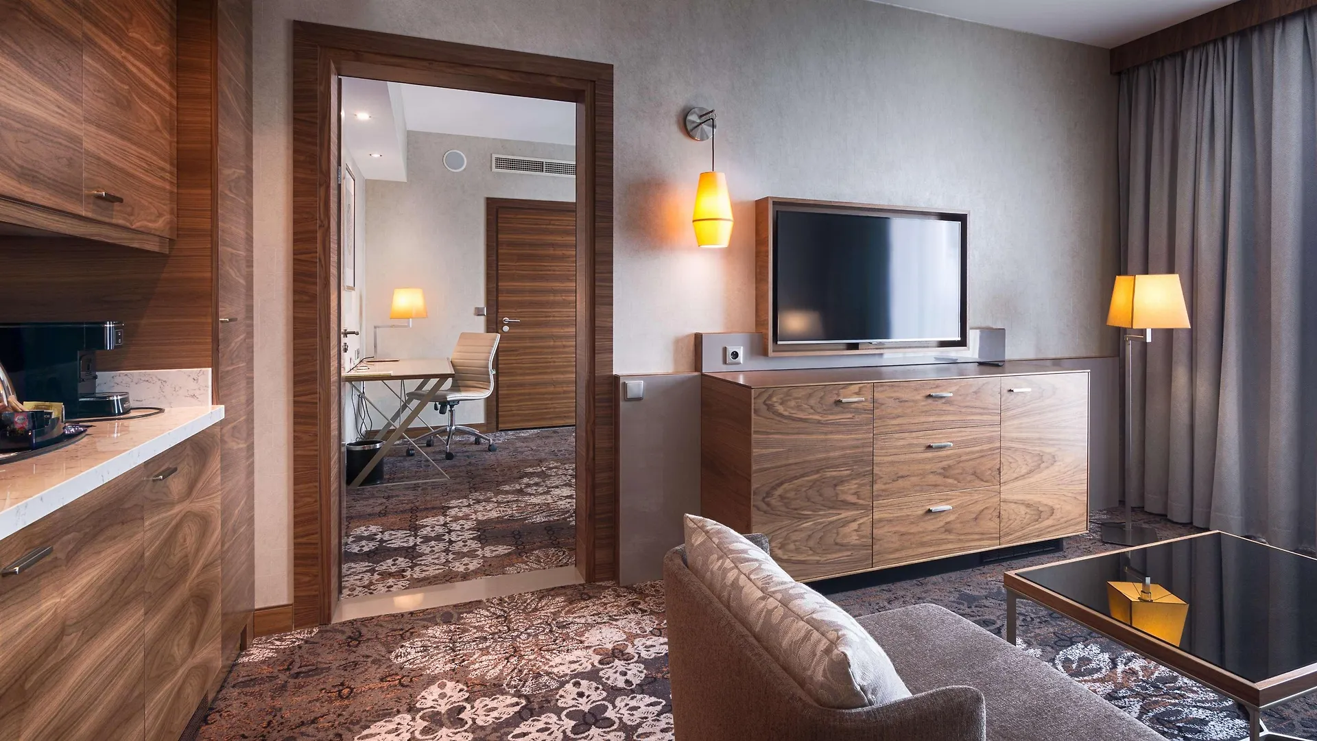Doubletree By Hilton Krakow Hotel & Convention Center