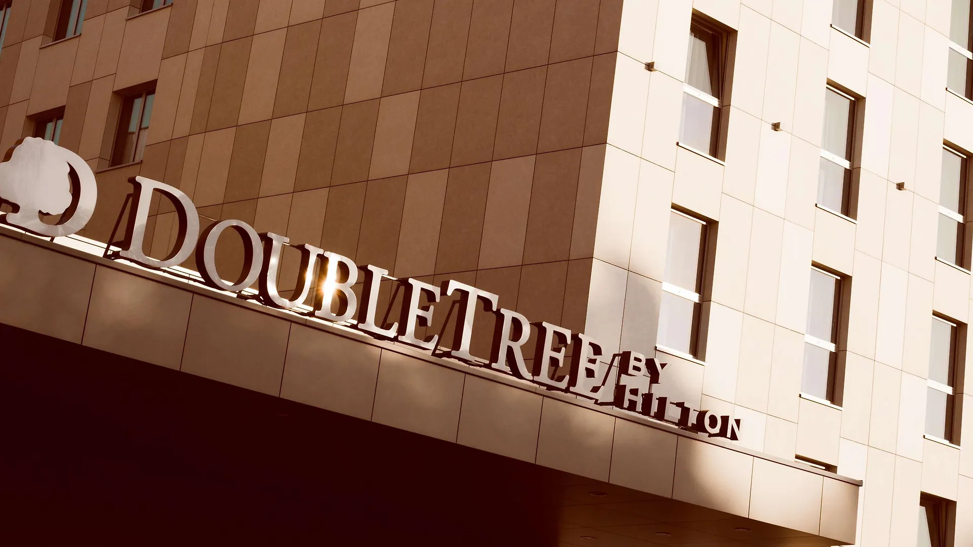 ****  Doubletree By Hilton Krakow Hotel & Convention Center Poland