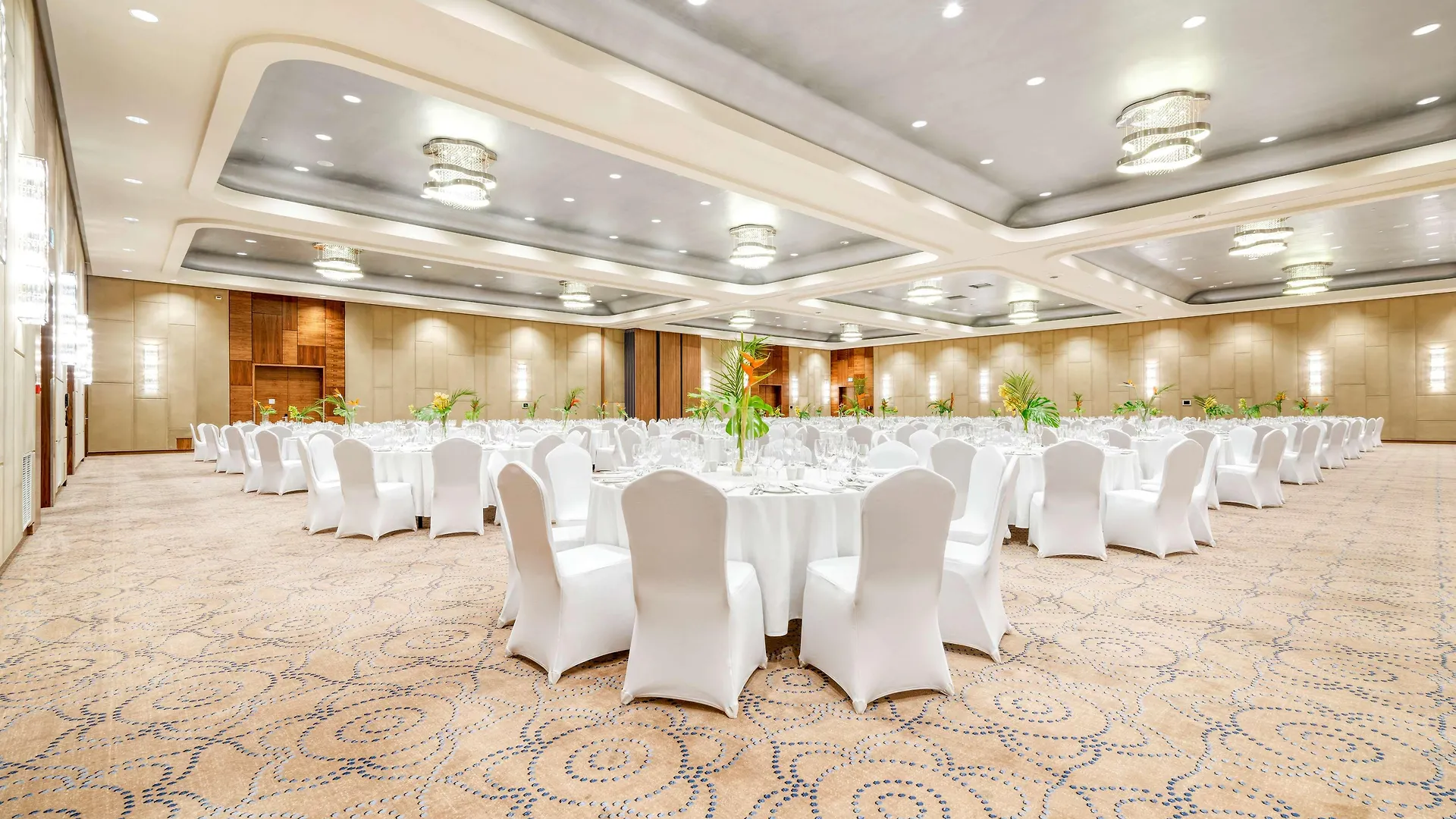 Doubletree By Hilton Krakow Hotel & Convention Center