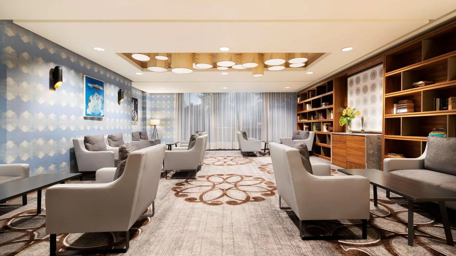 Doubletree By Hilton Krakow Hotel & Convention Center 4*,